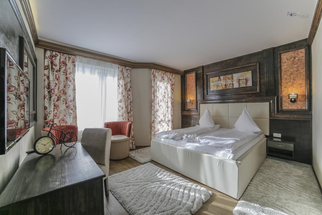 Hotel Golden Spirit Băile Herculane Cameră foto