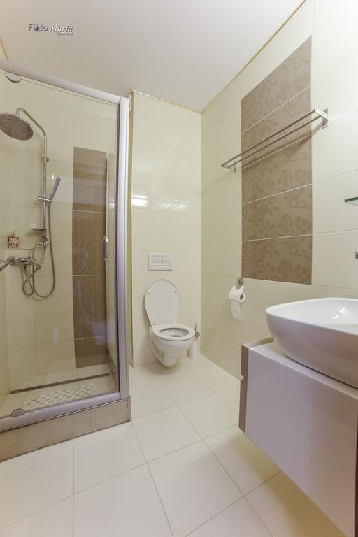 Hotel Golden Spirit Băile Herculane Cameră foto