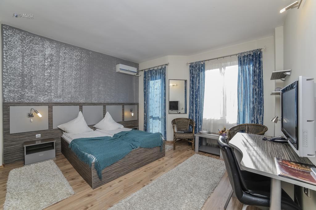 Hotel Golden Spirit Băile Herculane Cameră foto